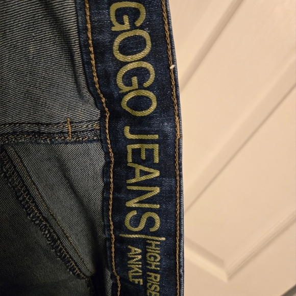 GoGo Jeans NWOT Size 13/31 - Picture 4 of 4